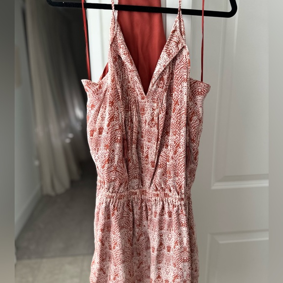Joie Dresses & Skirts - Joie mini printed dress with elastic waist detail